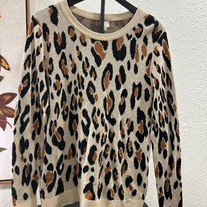 A New Day Women's Leopard Print Crew Neck Sweater Size Large